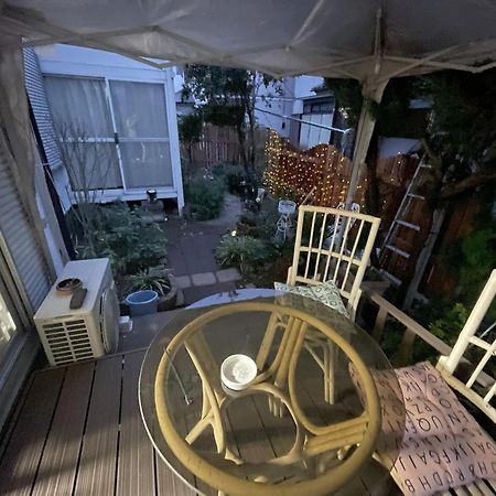 Tatami Room & Living Room Equipped With Multinational Tv And Fire, Bbq Corner In Tokyo Downtown House Exterior photo