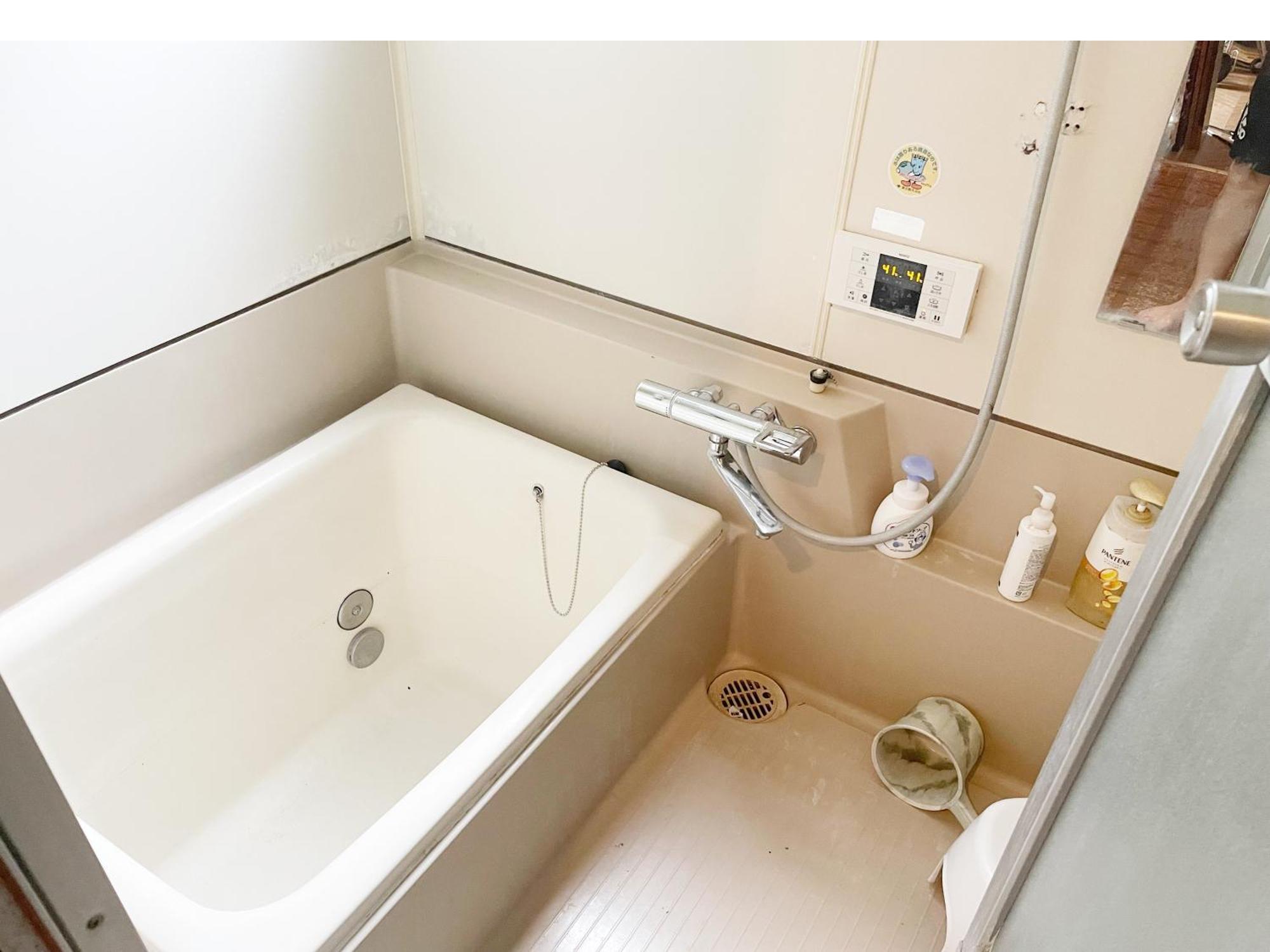 Tatami Room & Living Room Equipped With Multinational Tv And Fire, Bbq Corner In Tokyo Downtown House Exterior photo